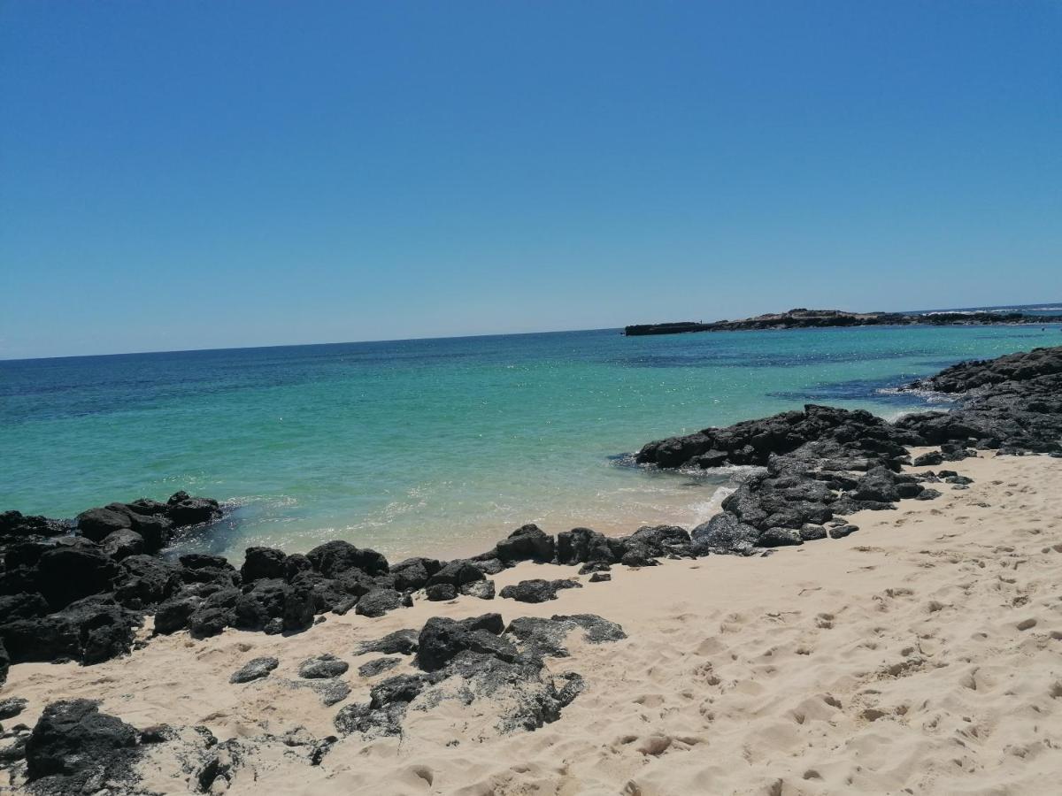 Apartamento Junto Al Mar con Wifi Cotillo Esterno foto